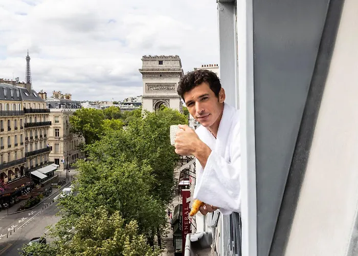 Hôtel Plaza Étoile Parigi